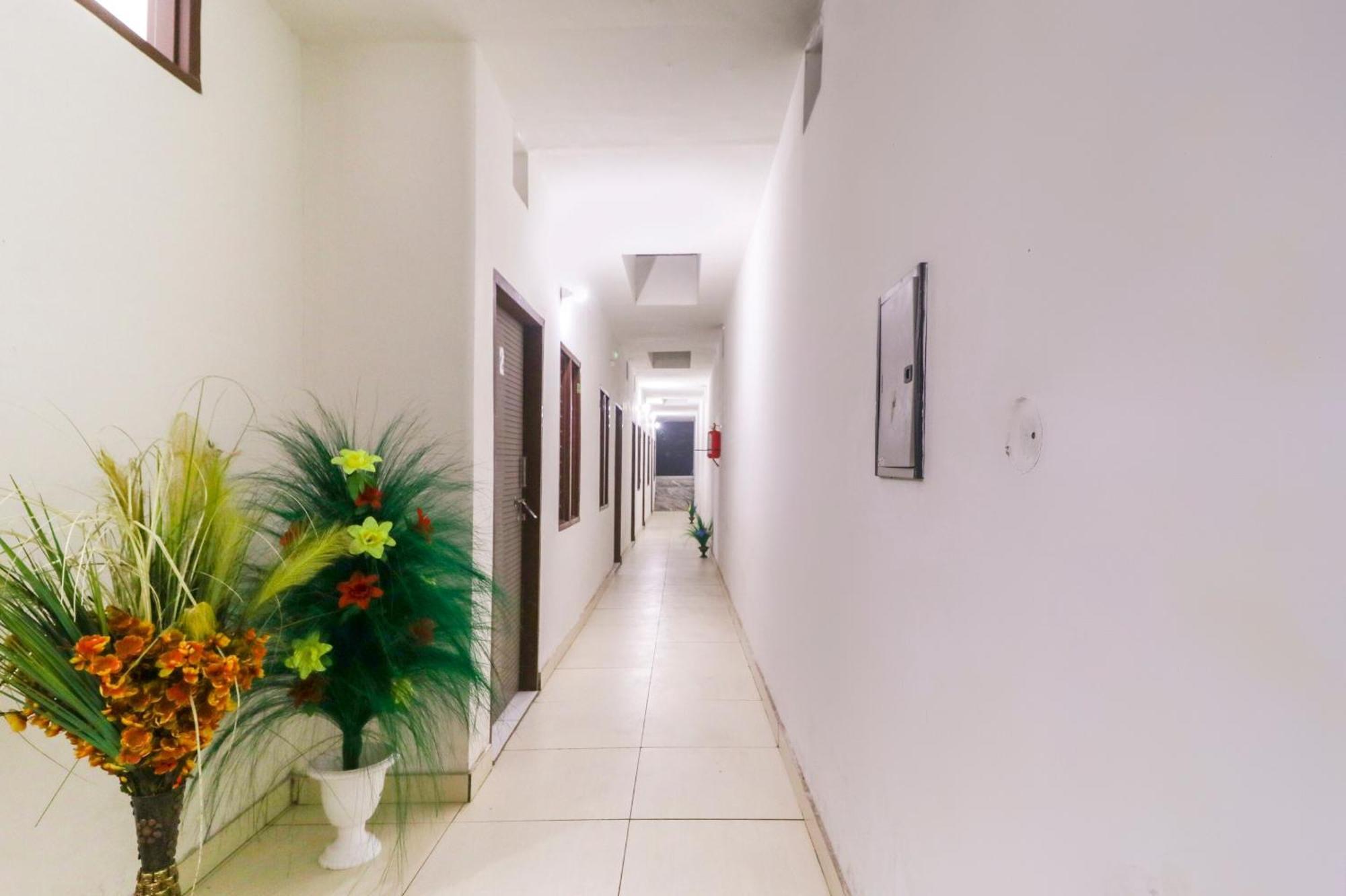 Hotel O Sky Garden Ludhiana Extérieur photo